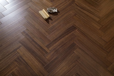 圆盘豆人字拼R-7